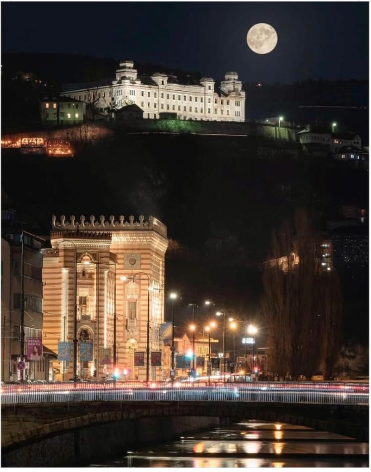 La Vita E Bella Sarajevo Exterior photo